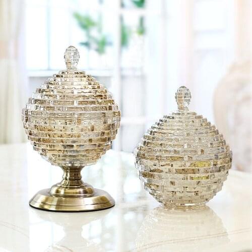 Europe style Multipurpose glass candy jar/storage tank Suitable for home and wedding decoration furnishing articles