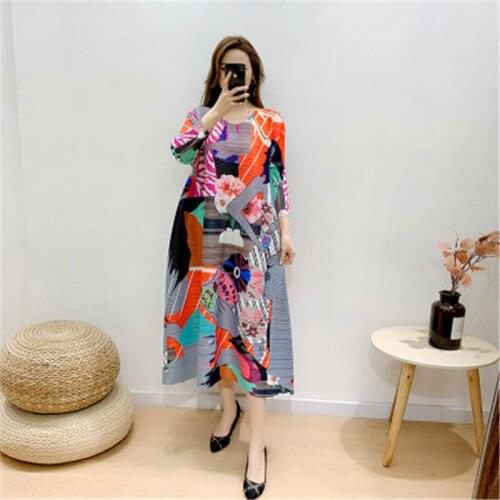 Miyake folds loose large size fat mm dress spring 2021 middle-aged fashion noble temperament mother summer dress dress women