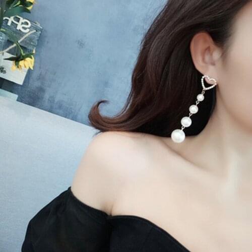 Wholesale Korean Fashion Love Earrings Long String of Pearl Earrings Long Peach Heart Tassel Earrings Female Earrings for Women