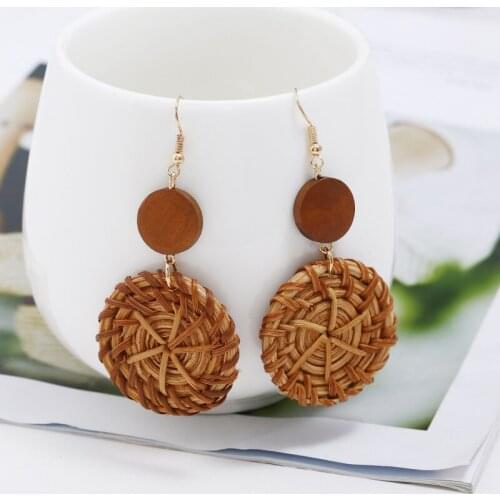 Fashion Bohemian Style Round Straw Woven Dangle Earrings For Women Geometric Exaggerate Round Pendant Statement Jewelry2019