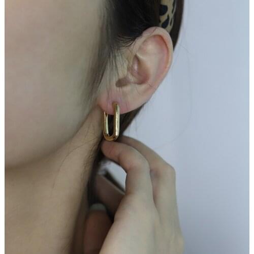 Prevent Allergy Earrings Charm Women Trendy Jewelry Vintage Simple O Shaped Party Accessories Gifts Punk Style Hoop Earrings