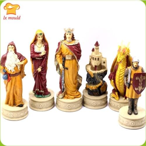 LXYY MOULD New 3D Chess Fondant Chocolate Mold King Castle Chess Mould Baking DIY Tools Food Grade Silicone