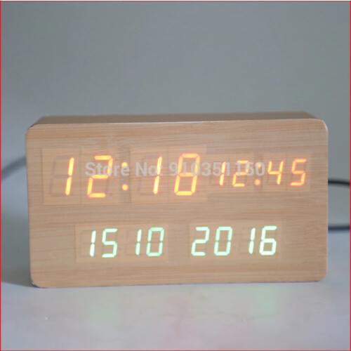 The Muslim prayer clock has a perpetual calendar and an Islamic calendar