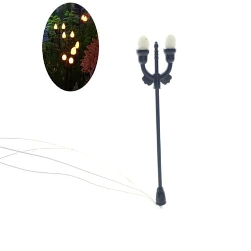 20pcs/lot Plastic Model Garden Lamps HO OO Scale Model Layout Double Head Garden Lights Lamppost Landscape Light Model