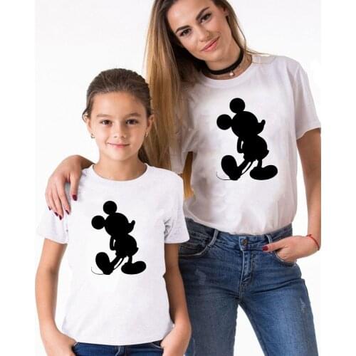 Summer Family Matching Outfits Mama Kids Short Sleeve T-Shirt Dad Boys Daughter Loose Tshirts Family Look Vacation Clothes