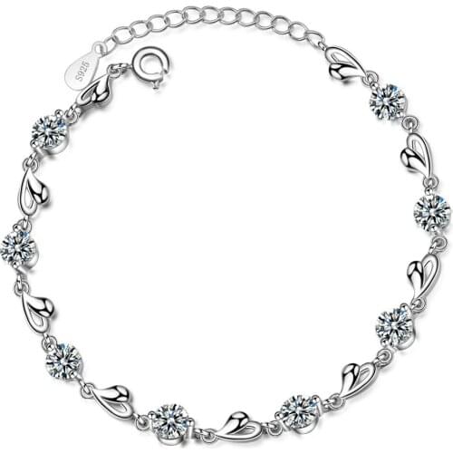Exquisite Silver Plated Zircon Heart Bracelet for Women Valentines Day Gift Wedding Jewelry Beach Party Bracelet Bohemian Style