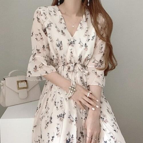 2021 Summer Chic Chiffon Women Dress Print Flower Ruffle V-neck Dress for Women Elegant Sweet Elastic Waist Dress Vestido 14779