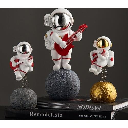 Astronaut Spaceman Creative Statue Astronaut Figurine Abstract Sculpture Home Office Desktop Decoration Ornament Birthday Gifts