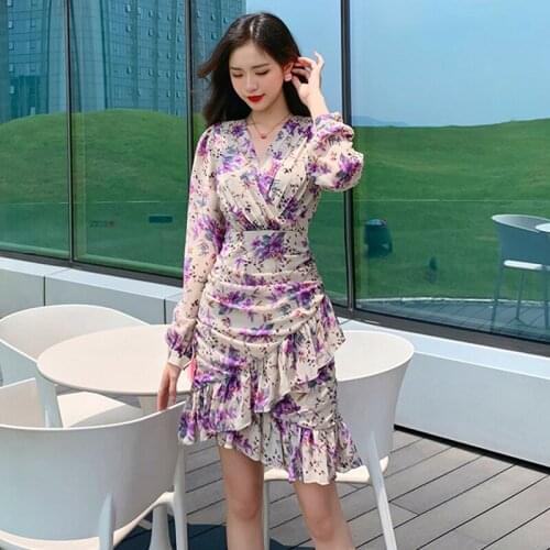 New Fashion Summer French Romantic Floral Print Mini Party Dress Ladies Elegant Streetwear V-Neck Ruffled Casual Vacation Dress