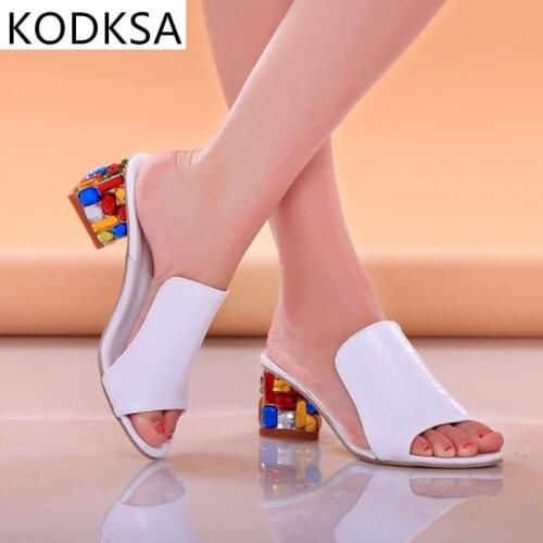 2021 New Women Fashion Summer Crystal Sandals Rhinestone Heels Open Toe Shoes Woman Colorful Ladies Beach Flip Flops Slides