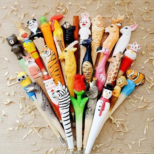Creative Gifts Woodcarving cartoon animals gel pens 0.5mm Wood manual Sculpture stationery signing pen free shipping
