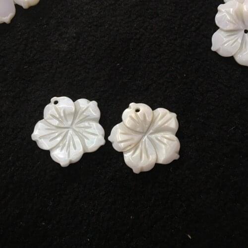 25MM 20Pcs/Lot Flower 100% Natural White Shell Stone Flower Bead Charms Jewelry Diy Making Findings Accessories