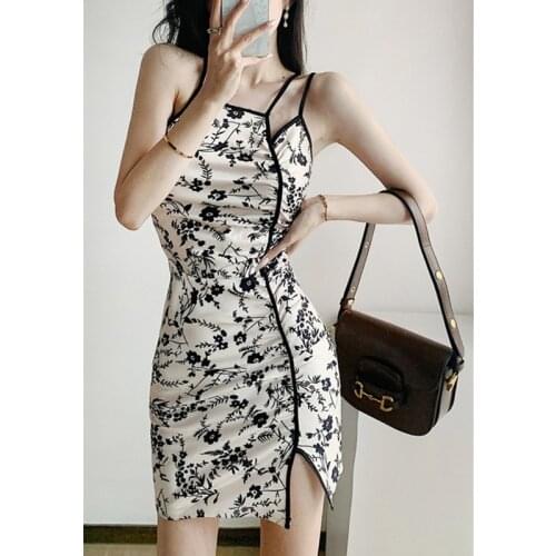 Real Shot 2021 New Fashion Womens Sexy Temperament Pleated Floral Sling Short Mini Party Dress