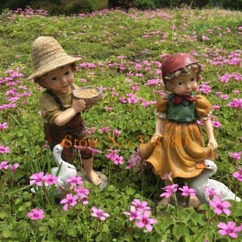 Outdoor Garden Decoration American Girl and Boy Ornament Garden Art Resin Figurine House