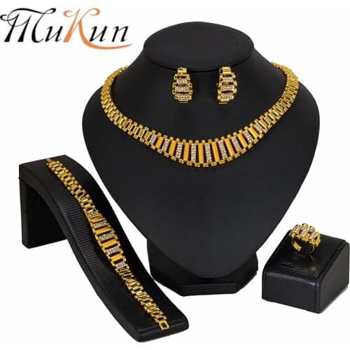 MUKUN Wholesale 2019 Dubai Gold Color Jewelry Sets Women Wedding statement jewelry set Fashion African Beads Brand Jewelry Sets