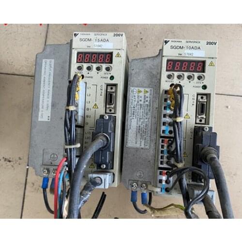 SGDM-15ADA servo driver , used in good condition . 80% appearance new , good working , free shipping