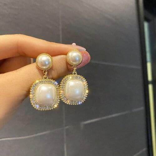 2021 New Fashion Female Elegant Cute Pearl Stud Earrings For Women Korea Earrings For Women Gift Jewelry Accessories Hot sale