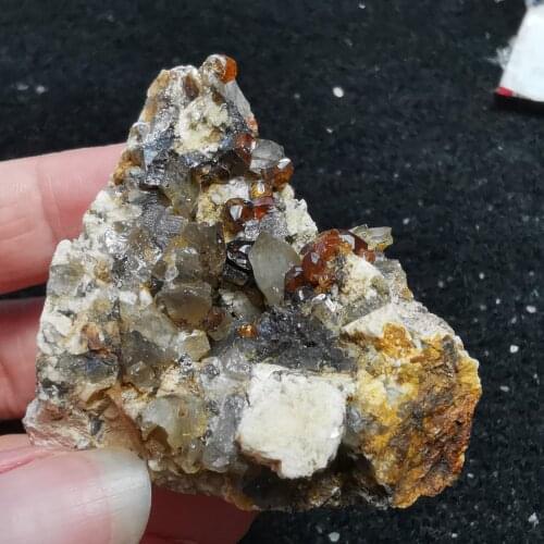 60.8g100% natural garnet mineral specimen stone decoration crystal healing energy geology teaching collection ornaments