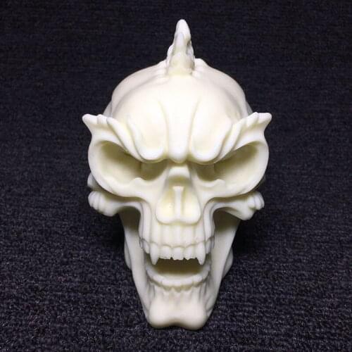 Creative White Skeleton Skull decoration statue， Modern art sculpture Halloween props Home living room decoration ornaments