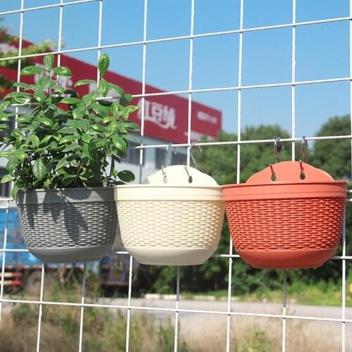 Hot Fence Hanging Flowers Planter Pots Bucket Resin Imitation Rattan Garden Wall Basket Decor