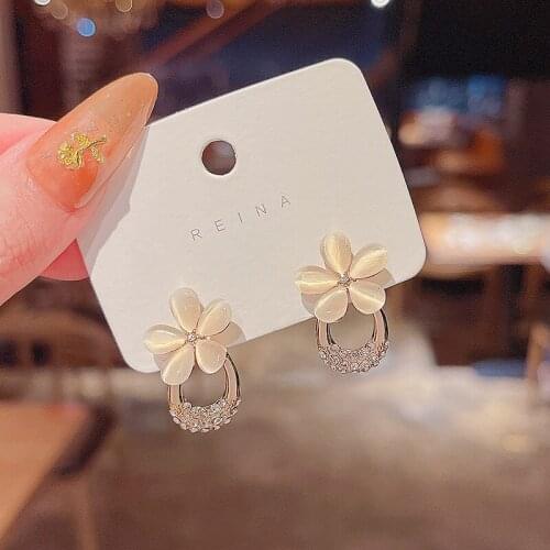 Fashion Pineapple Opal Earrings for Women Trendy Design Zircon Stud Earrings Female Elegant Flower Jewelry Delicate Ear Studs