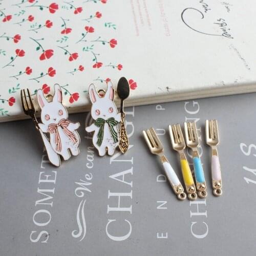 Newest 50pcs Kawaii Animal Rabbit Necklace Pendants Cute Oil Drop Metal Fork Shape Alloy Earring Bracelet Key Chain Charms