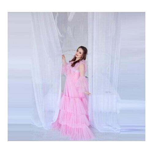 Pink Soft Tulle Long Maternity Dressing Gowns Long Sleeves Tiered Ruffles Plus Size Pregnancy Dresses For Photo Shoot