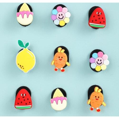 5pcs/Set Cute Cartoon Small Hook Household Punch-Free Strong Sticky Hooks