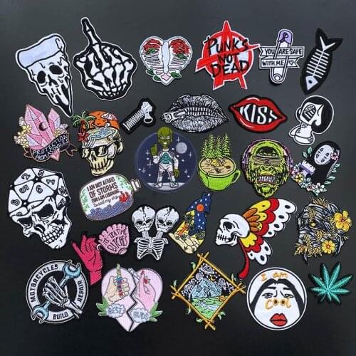 Iron On Punk Skull Patches Zipper Mouth Patch Outdoor Adventure Biker Embroidered Patches For Clothing Sticker Mountain Applique