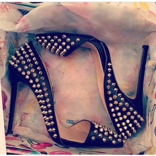 Golden Rivets Studded High Heel Shoes Metal Spikes Pointed Toe Party Dress Pumps 12cm Heel Side Cut Sexy Woman Prom Heels