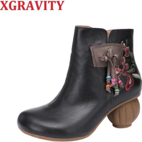 XGRAVITY Vintage Round Toe Lantern Heel Boots Fashion Flower Shoes Elegant Cow Genuine Leather Ethnic Boots Ball Heels Ladies