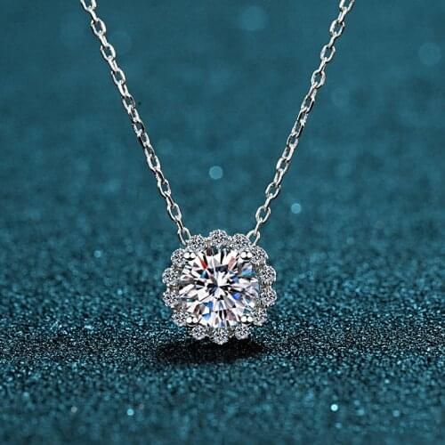 BOEYCJR 925 Silver 1ct D color Moissanite VVS Engagement Elegant Wedding Pendant Necklace for Women Anniversary Gift