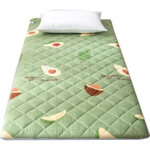 Tatami mattress is moderate in hardness and softness, and the lazy bed is thickened, moisture-proof and foldable