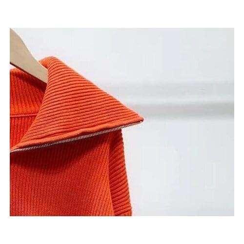 Women Pullover 2021 Early Autumn Zipper Lapel Rib Long Sleeve Orange and White Two-color Knit Top