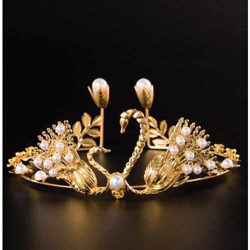 1PC Decorative Elegant Wedding Cake Princess Birthday Decoratio Party Supplies Gold Silver Swan Crown Cake Topper Decoration