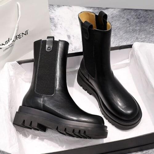 2021 Luxury Chelsea Boots Women Platform Ladies Boots Chunky Winter Shoes Mid-calf Boots Fur Thick Heel Brand Designer