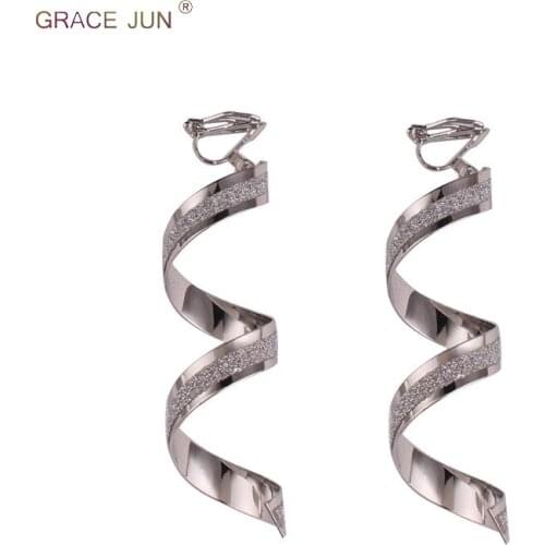 New Bending Twisting Shape Geometric Clip on Earrings Without Piercing for Women Fashion Luxury Cuff Earrings Needn't Ear Hole