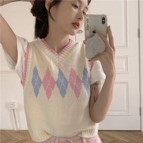 Vintage Sweet Argyle Knitted Sweater Vest Women 2021 Sleeveless Plaid Pink Crop Tops Casual Preppy Style Y2K Streetwear