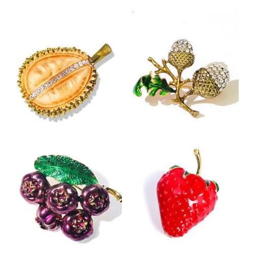 Fashion fruit brooch pin badge personality durian strawberry pine cone blueberry pin clothing accessories collar pin jewelry