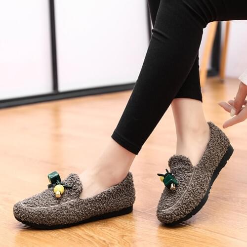 Women Boots 2020 Winter Snow Boots Female Warm slip on Flat Women Shoes Fur Plush Platform Botas Mujer