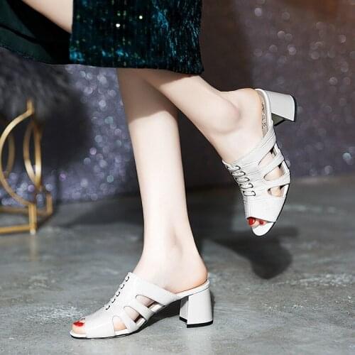 2021 New Famale Retro Genuine Leather Sandals Womens Footwear Peep Toe High Heels Pumps Summer Casual Office Lady Shoes Woman