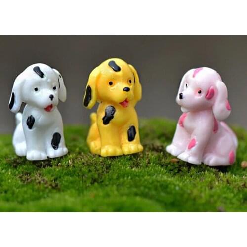 Lovely Dog Car Ornaments Home Desktop Decoration Mini Cute Resin Micro Landscape Dog Funny Puppy Toys Decor Dashboard Kids Gift