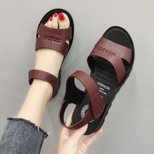 Female Summer Shoes Women Leather Casual PU Hook Loop Soft Bottom Walking Shoes women comfortable old shoes mother flat sandals