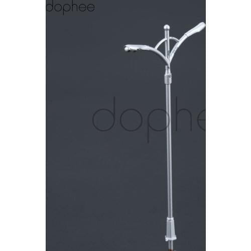 Dophee 10pcs Model Garden Lamps HO Scale 1:100 1:150 Two Head Garden Lights Lamppost Landscape Light Model