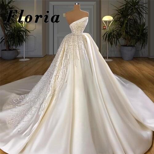 Gorgeous Princess Strapless Wedding Dresses Beaded Crystal Women Bride Gowns 2020 Arabic New Long Bridal Dress Vestidos De Novia
