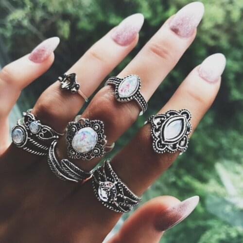 8 Pcs/Set Boho Hollow Leaf Feather Heart Water Drop Opal Crystal Knuckle Ring Set Women Party Wedding Jewelry Accessories