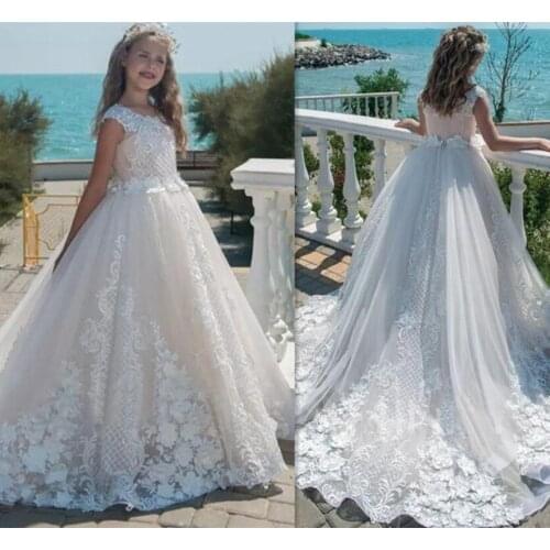 High Quality Ivory White Flower Girls Dresses Lace Applique Princess Floor Length Little Princess First Communion Dress