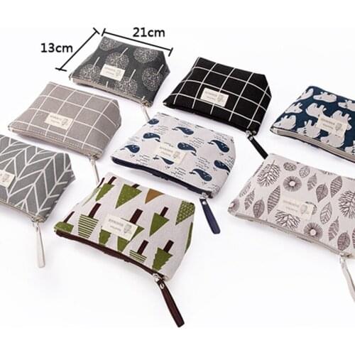 Hot New Canvas Cosmetic Bag Cute Cartoon Student Pencil Case Ladies Hand Holding Portable Toiletry Storage Bag