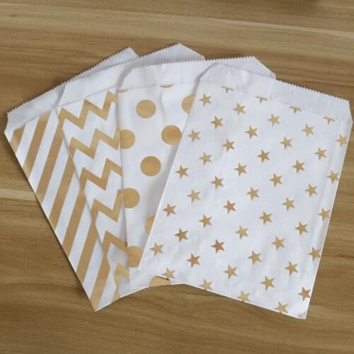 Dabonas 25pcs Gold dot Striped Star Gift Bag Paper Bags for kids Birthday Party Decoration Dessert Candy Bag Snack Cookie Bag