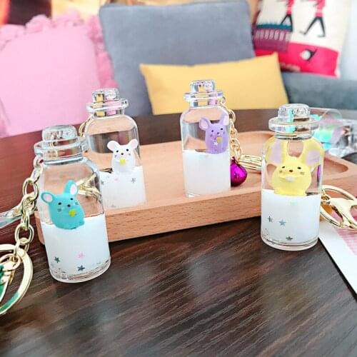 Hot Moving Liquid Keychain Cute Mouse Quicksand Bottle Keychains Bag Car Keyring Trinket Lovely Hanging Keyfob Gifts